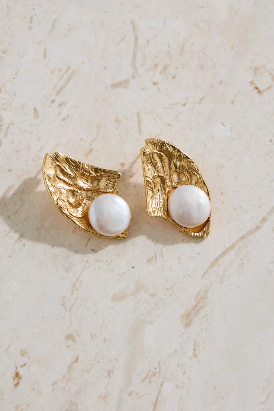 18K Gold Plated Artistic Desire Earrings Gold