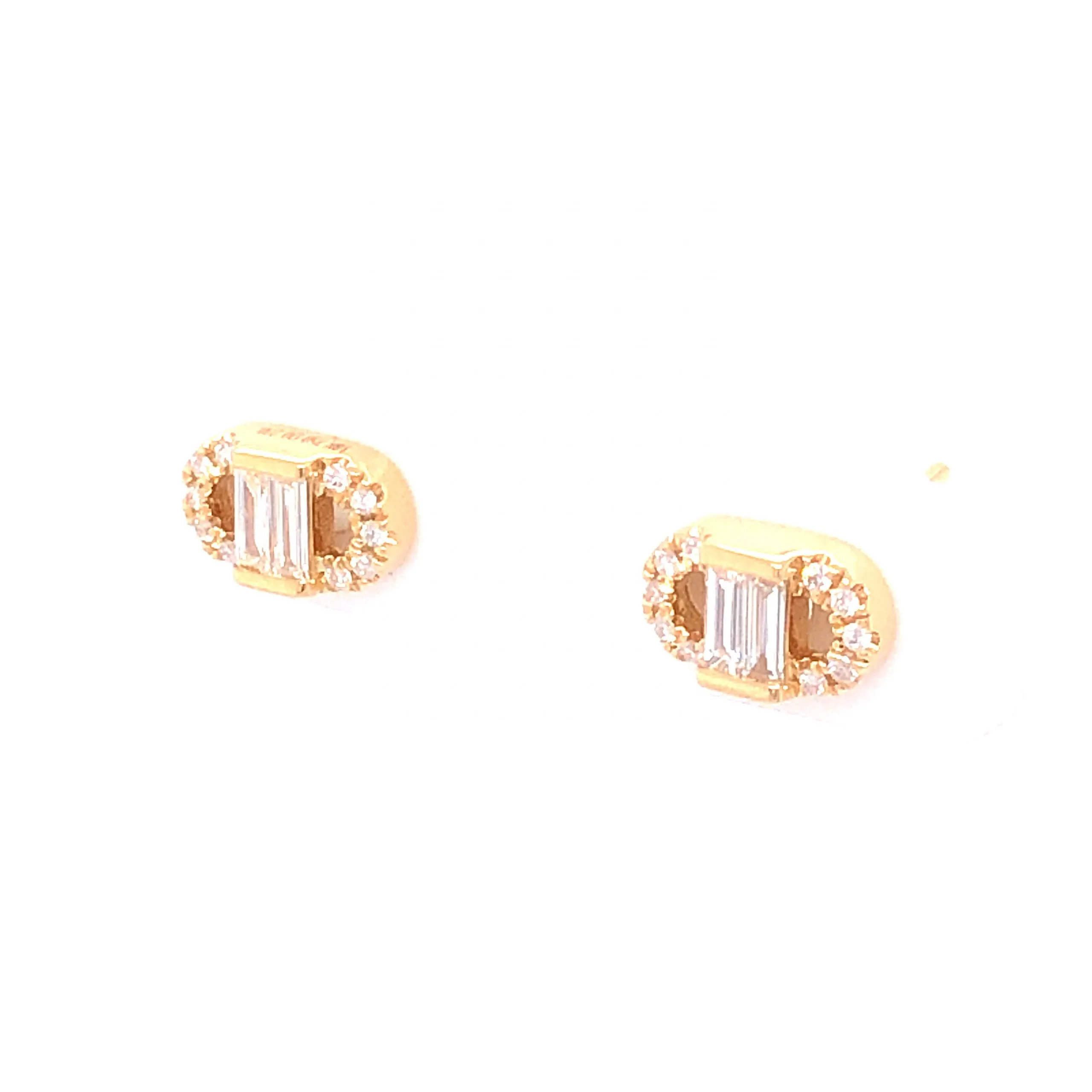.23 Diamond Stud Earrings in 18k Yellow Gold