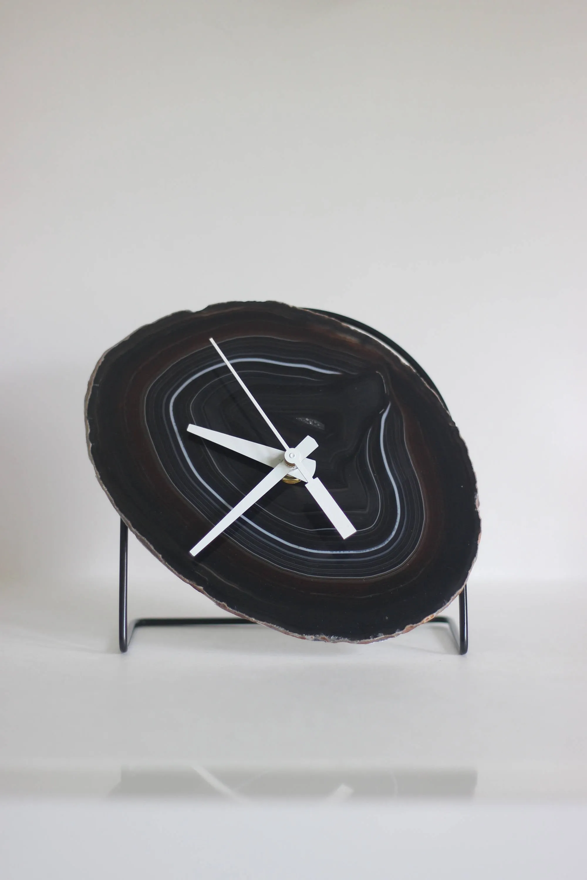 7" Black Agate Desk Clock