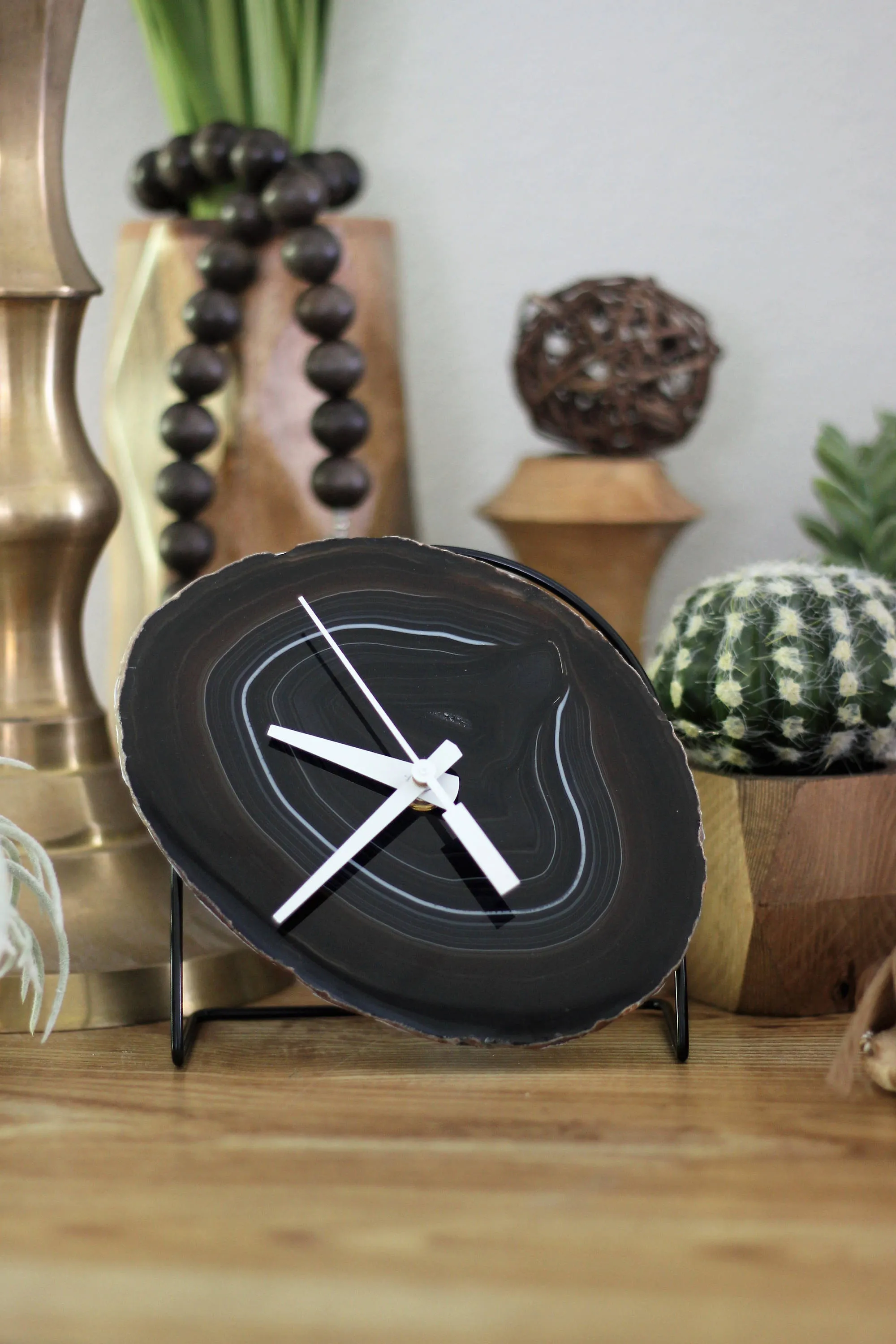 7" Black Agate Desk Clock
