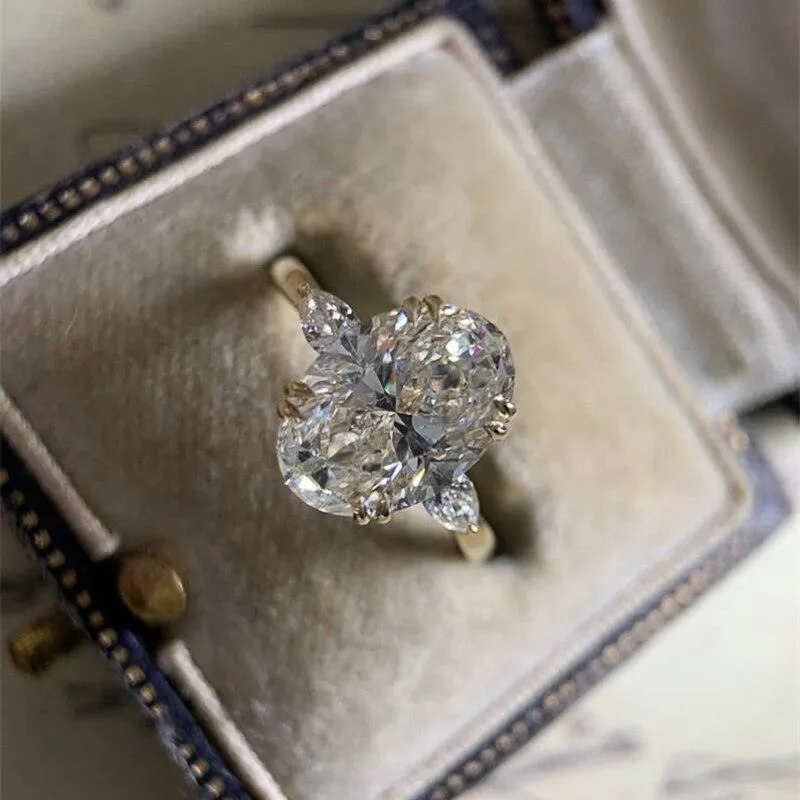 Beautiful Oval-shaped Delicate Vintage Style AAA  CZ Diamonds Luxury Fashion Ring