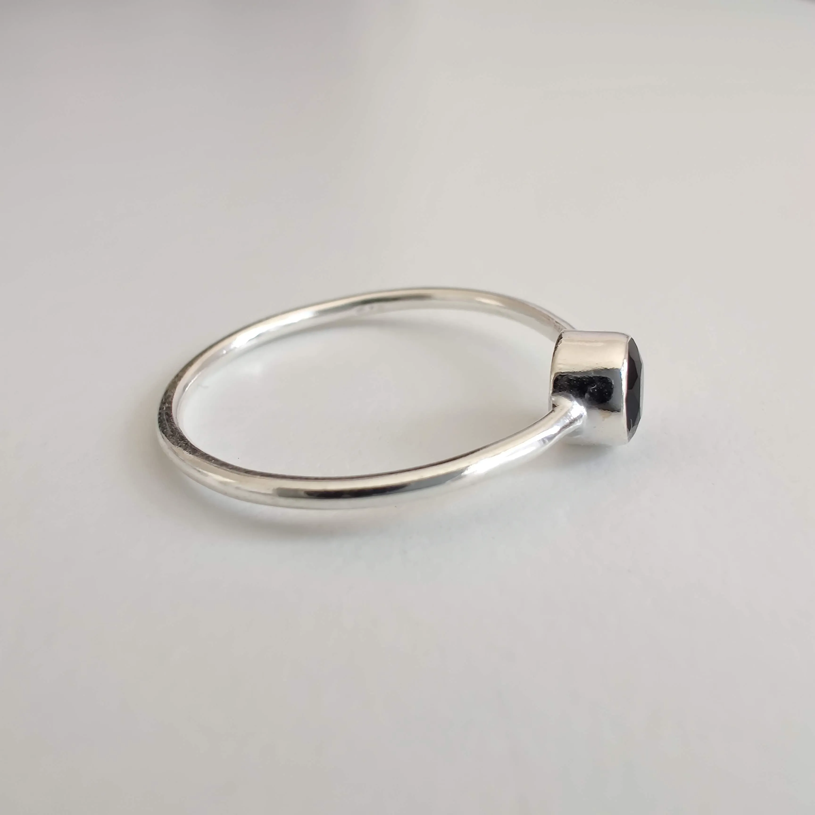 Black Onyx Delicate 925 Sterling Silver Ring
