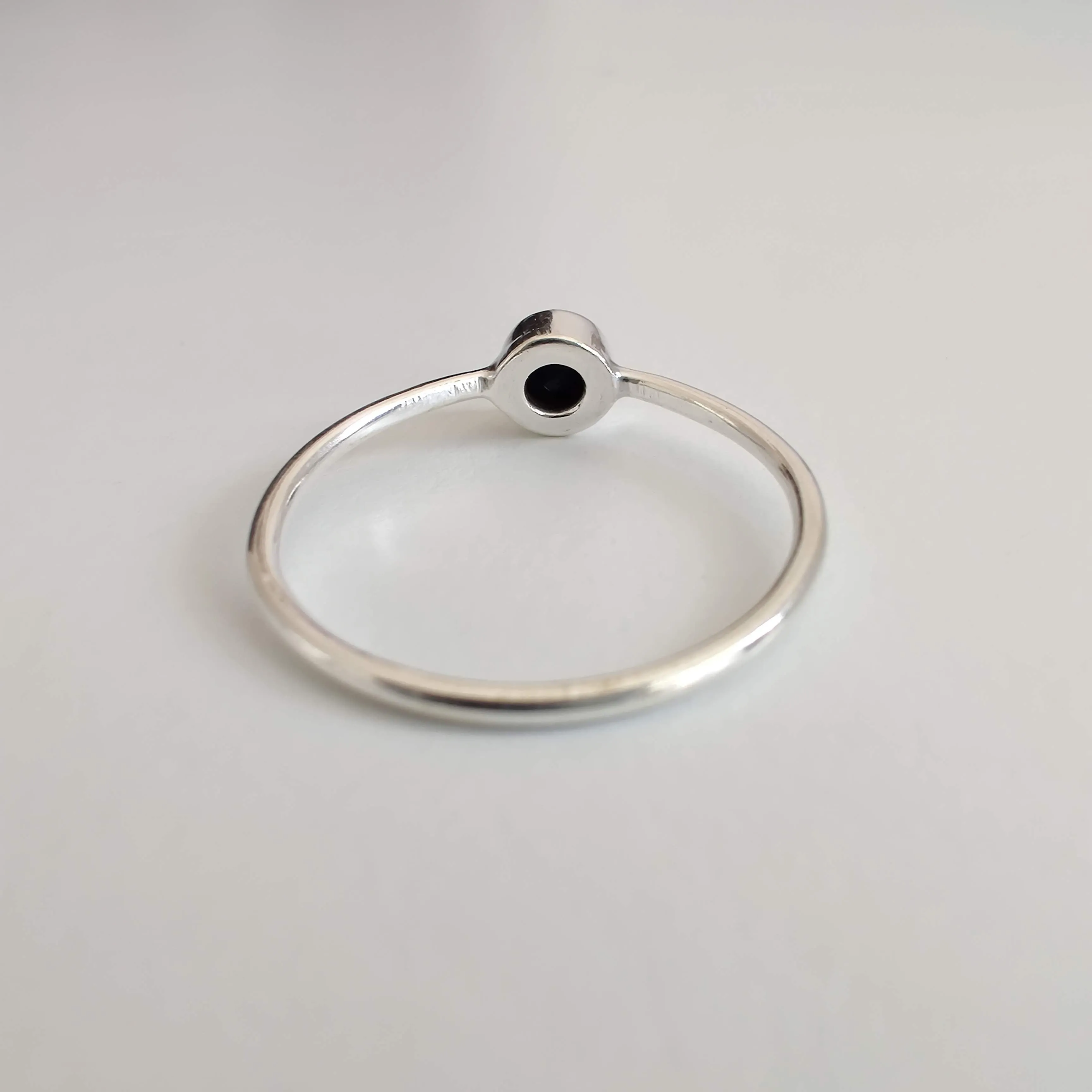 Black Onyx Delicate 925 Sterling Silver Ring