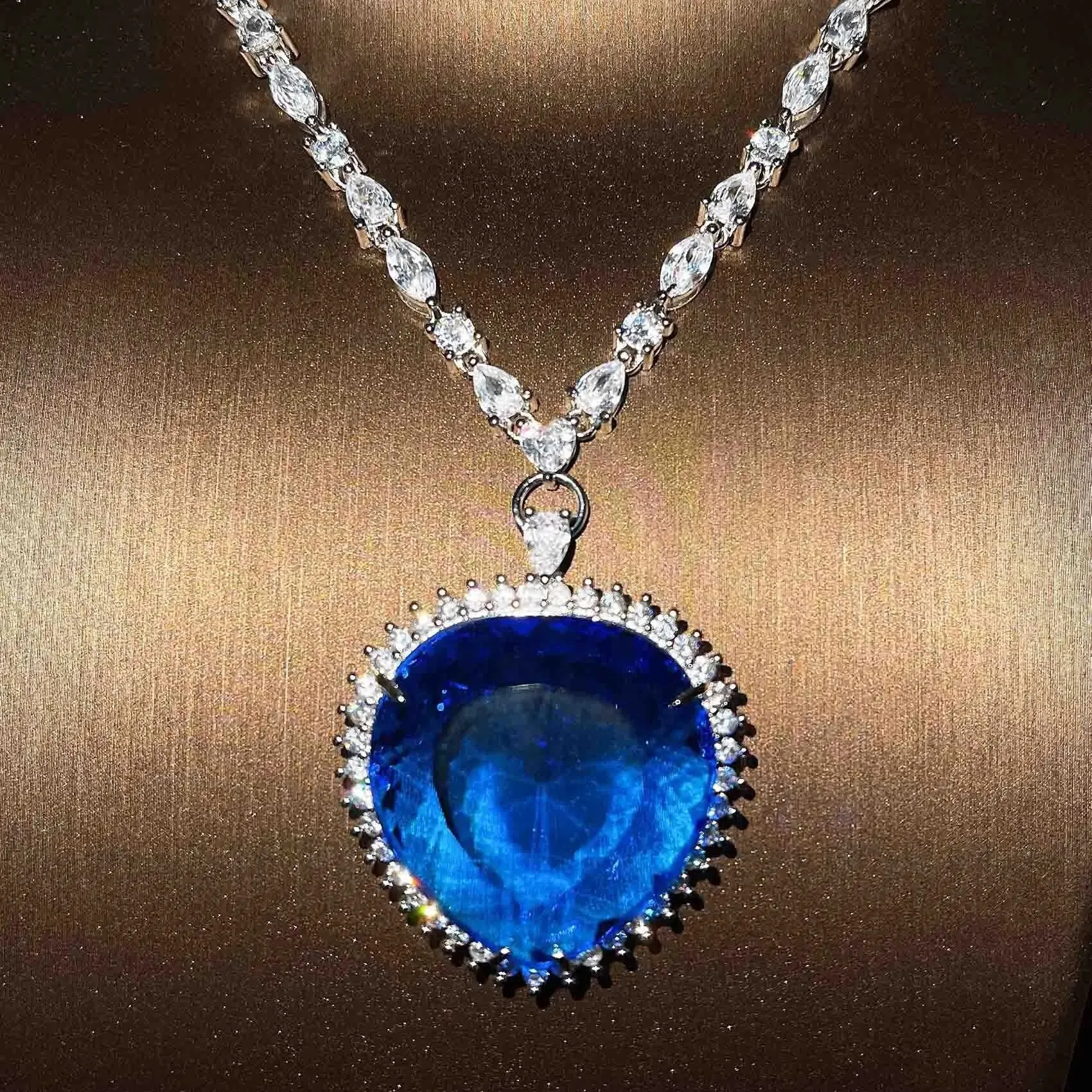 Blue Red TITANIC Heart of the Ocean Necklaces for Women