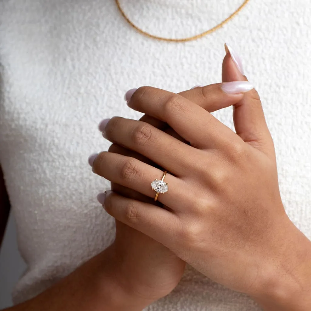 BOYNE 2ct | Oval Solitaire Lab Diamond Set in 18ct Gold