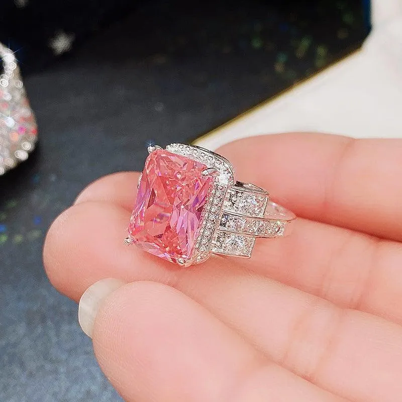 Brilliant High Quality AAA  Cubic Zirconia Delicate Anniversary Ring