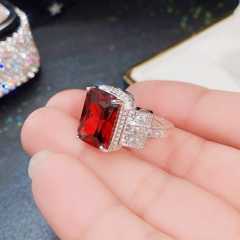 Brilliant High Quality AAA  Cubic Zirconia Delicate Anniversary Ring