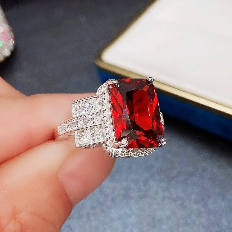 Brilliant High Quality AAA  Cubic Zirconia Delicate Anniversary Ring