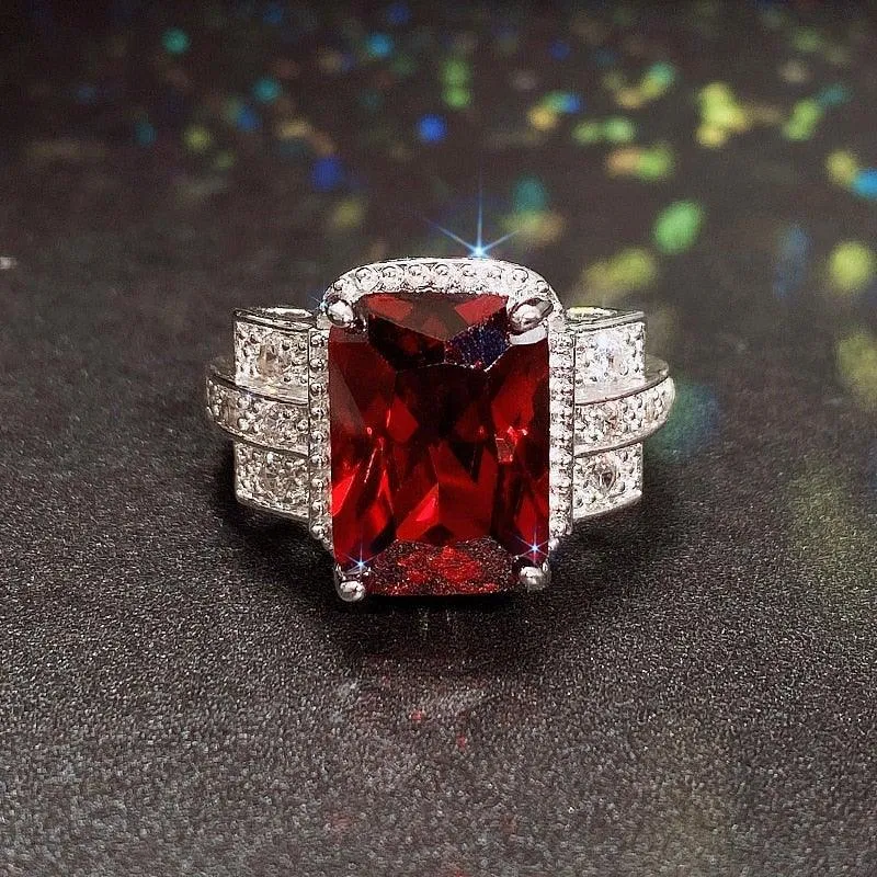 Brilliant High Quality AAA  Cubic Zirconia Delicate Anniversary Ring