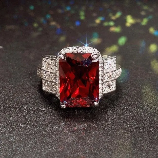 Brilliant High Quality AAA  Cubic Zirconia Delicate Anniversary Ring