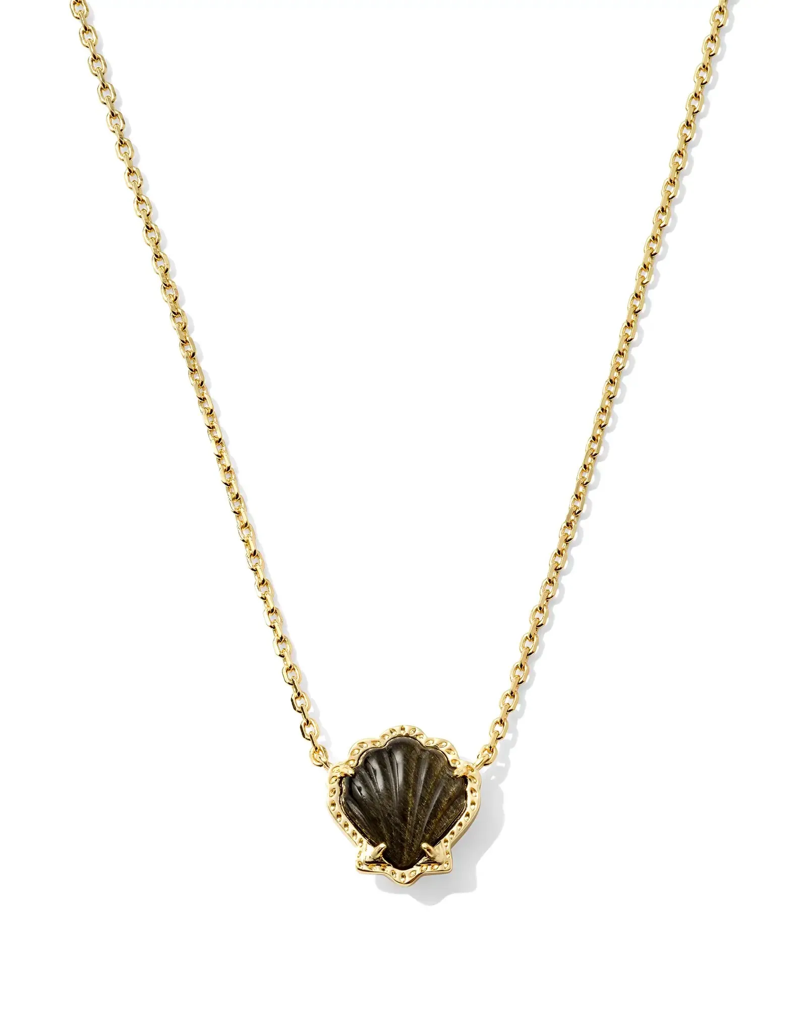 Brynne Shell Short Pendant Gold Necklace