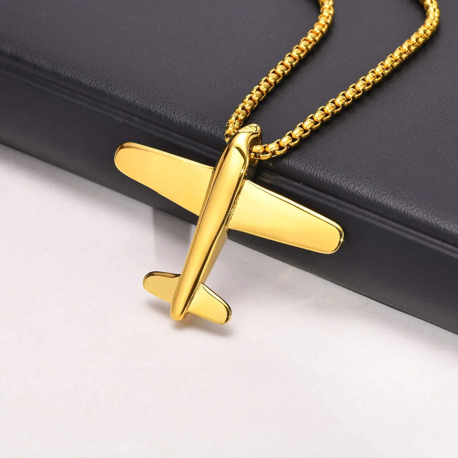 Cool Fashion Plane Pendant Necklaces for Men