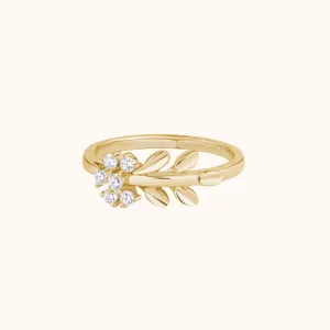 Delicate Leaf Design Ring
