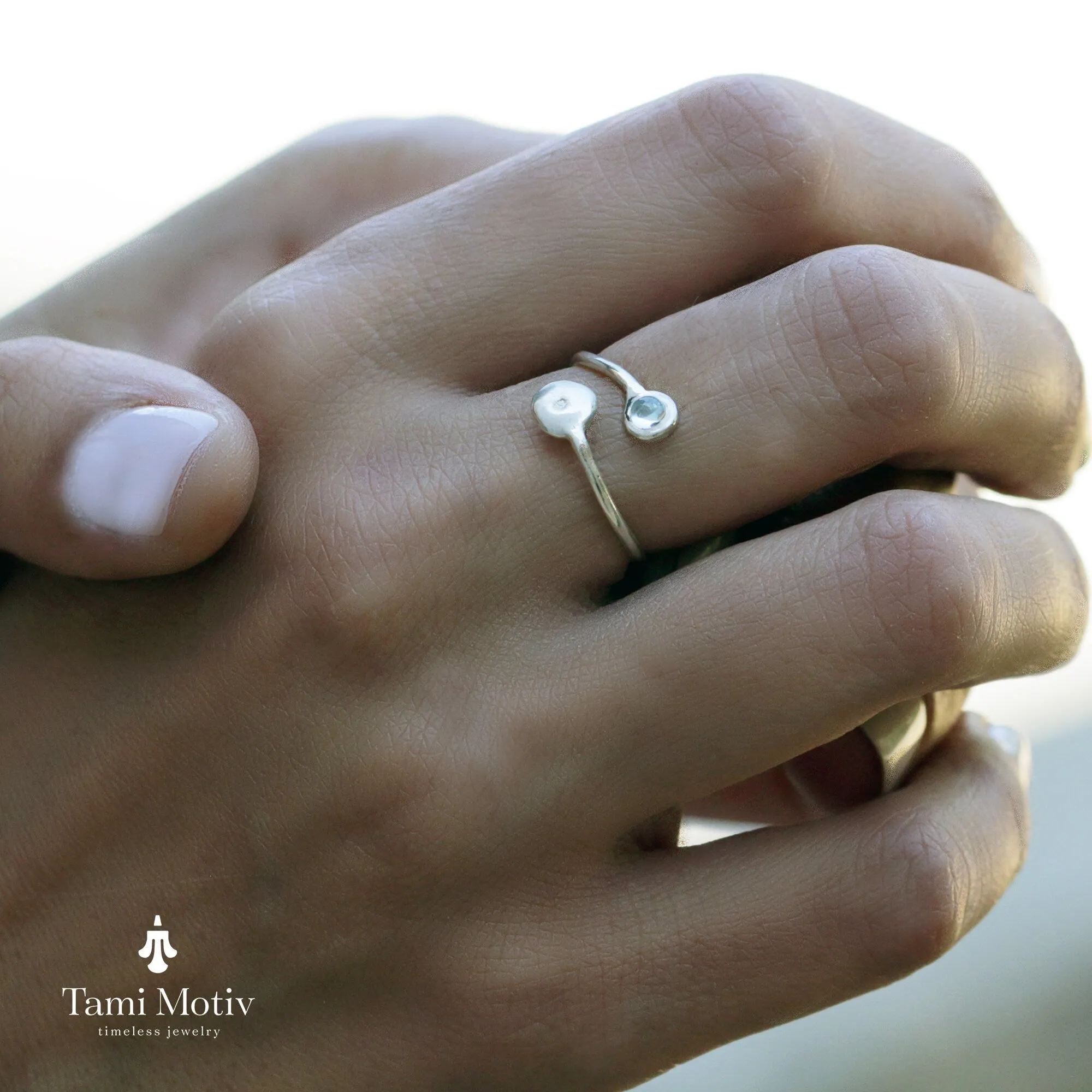 Elegant Aquamarine Silver Open Ring For Women