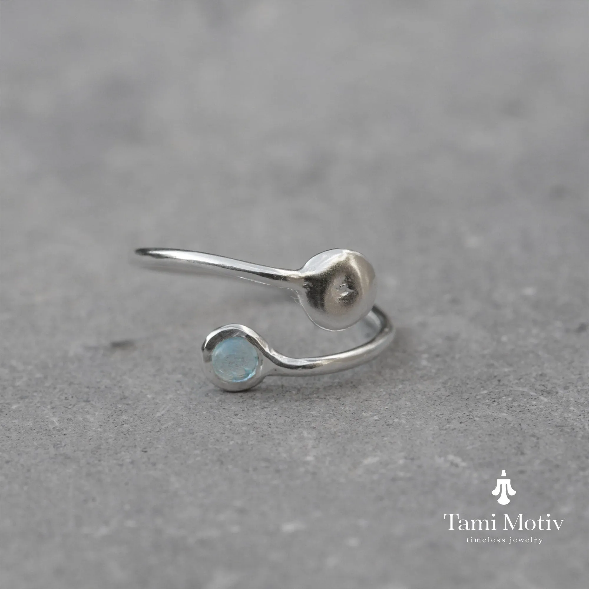 Elegant Aquamarine Silver Open Ring For Women