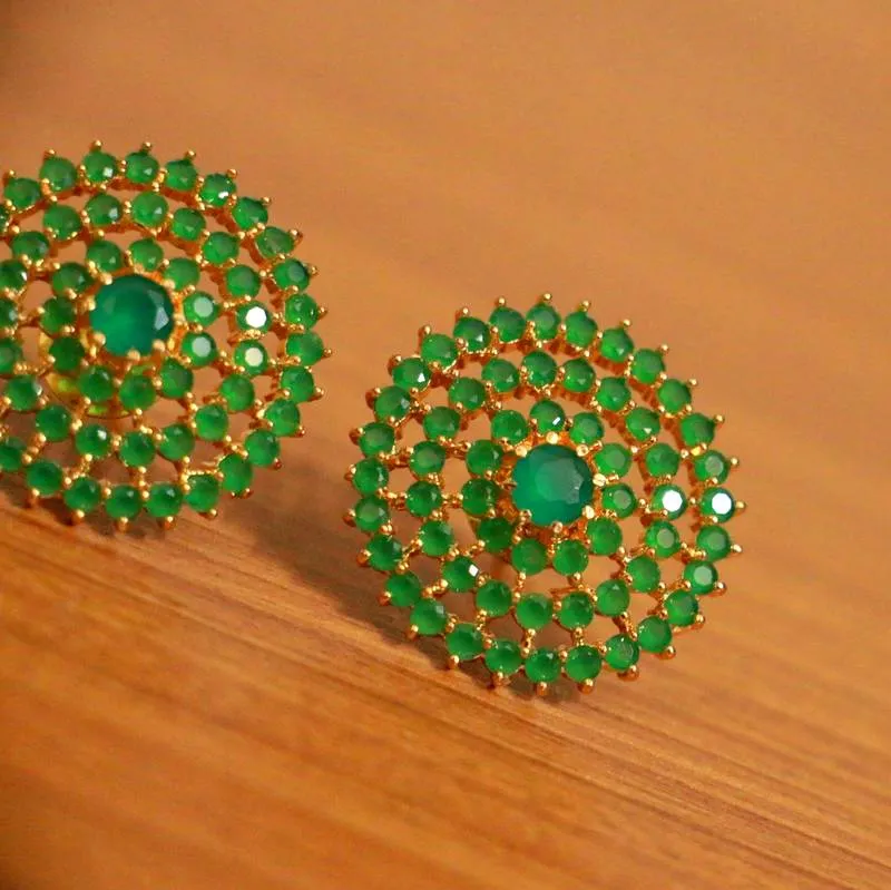 Emerald Look Round Shaped Fine Studs