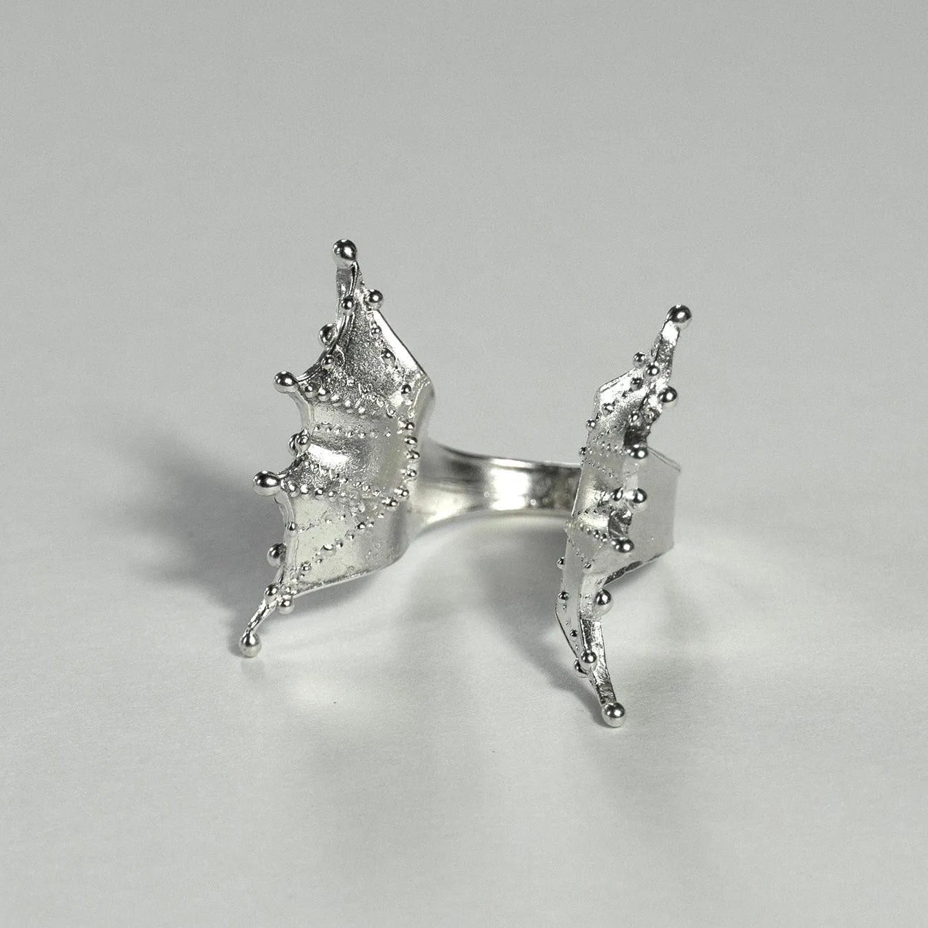 Fairy Wings on Stones 03 Ring