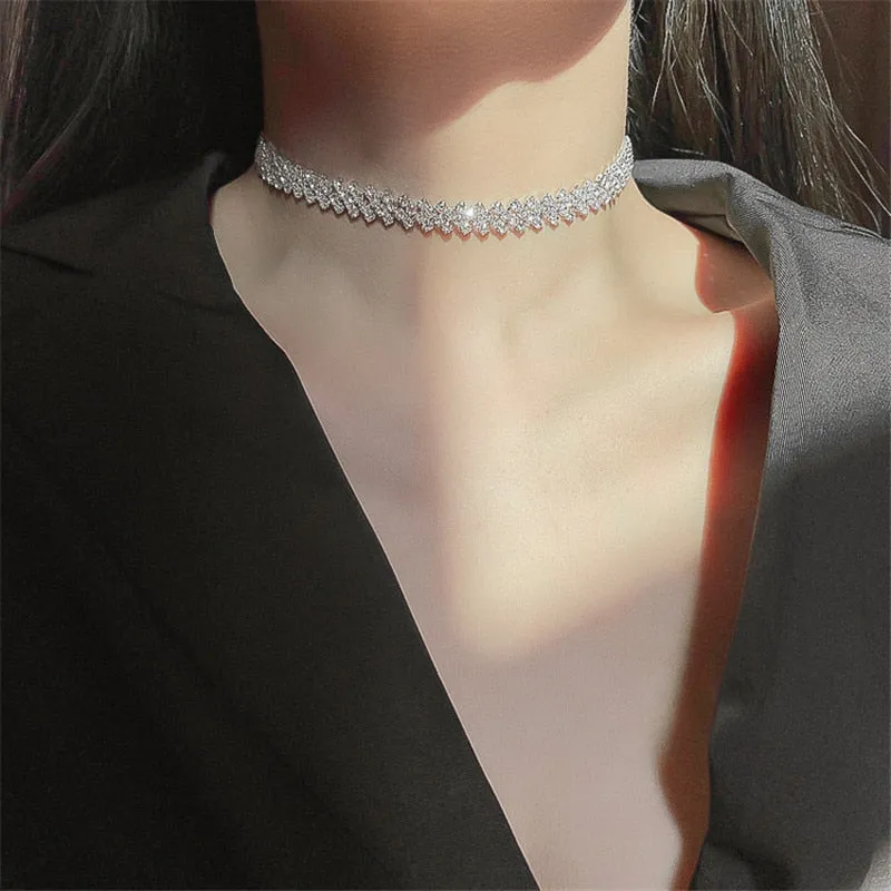 Fashion Full Rhinestone Choker Necklaces for Women Geometric Crystal Necklaces