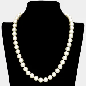 iLLASPARKZ Glass Pearl Necklace