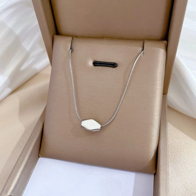 Irregular Geometric Pendant Necklace For Women