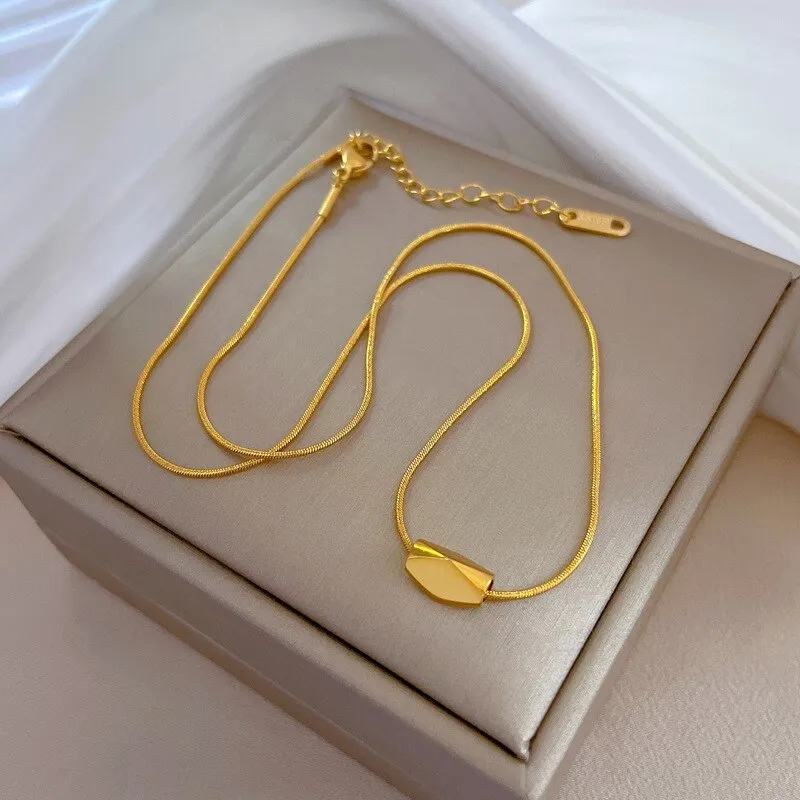 Irregular Geometric Pendant Necklace For Women