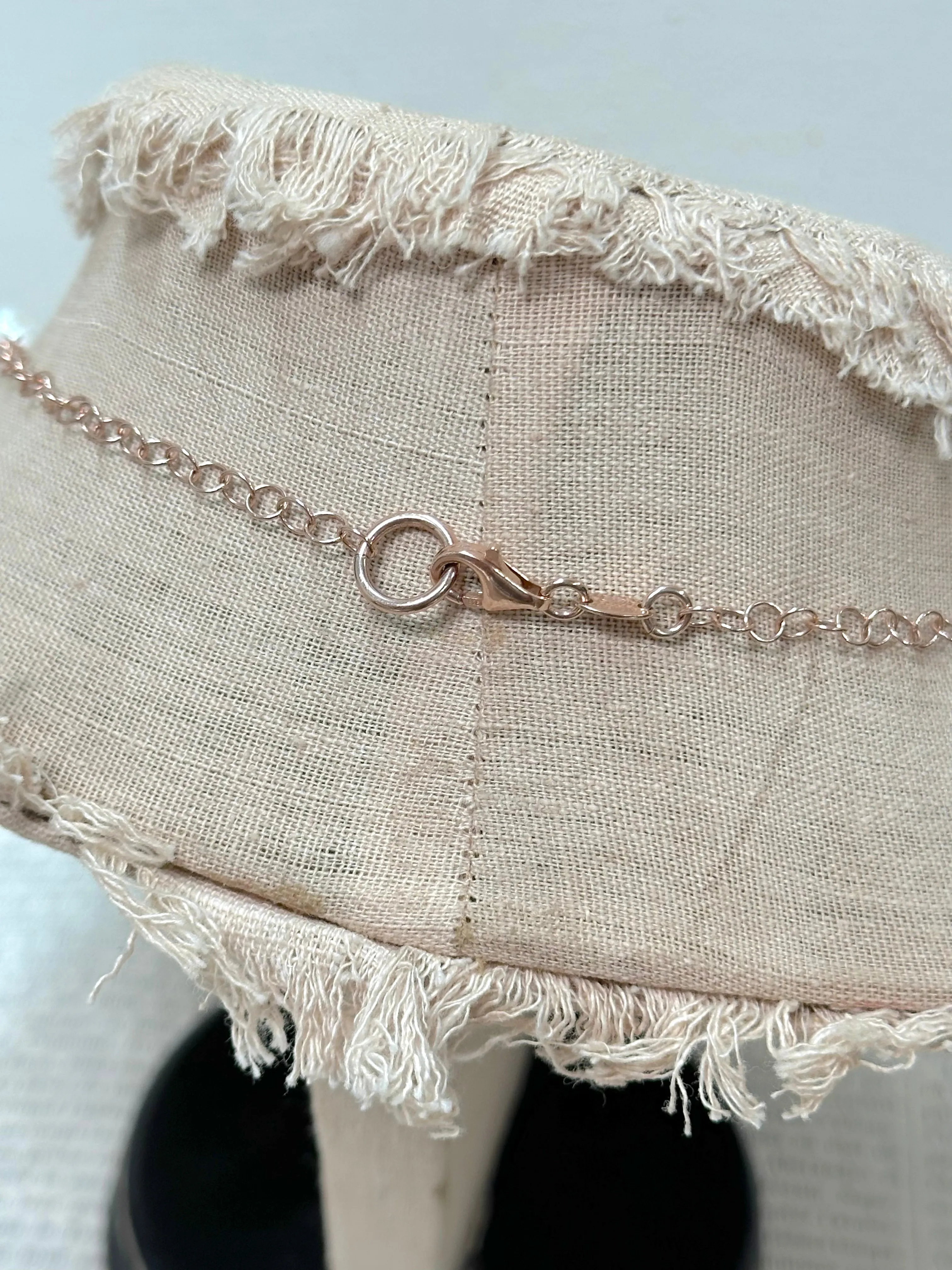 Italian Coin Pearl And Large Circle Link Short Necklace