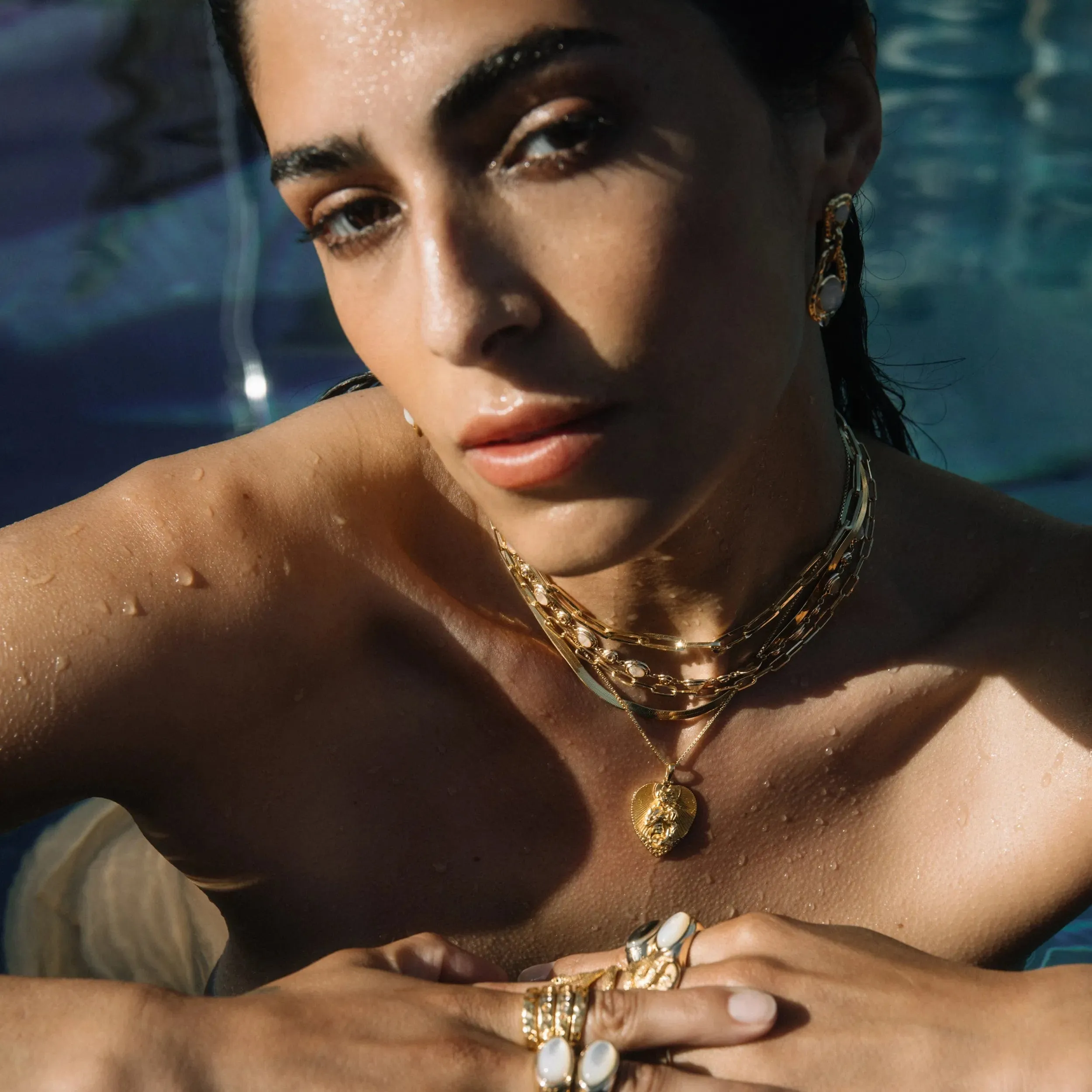 Lit From Within Necklace Set