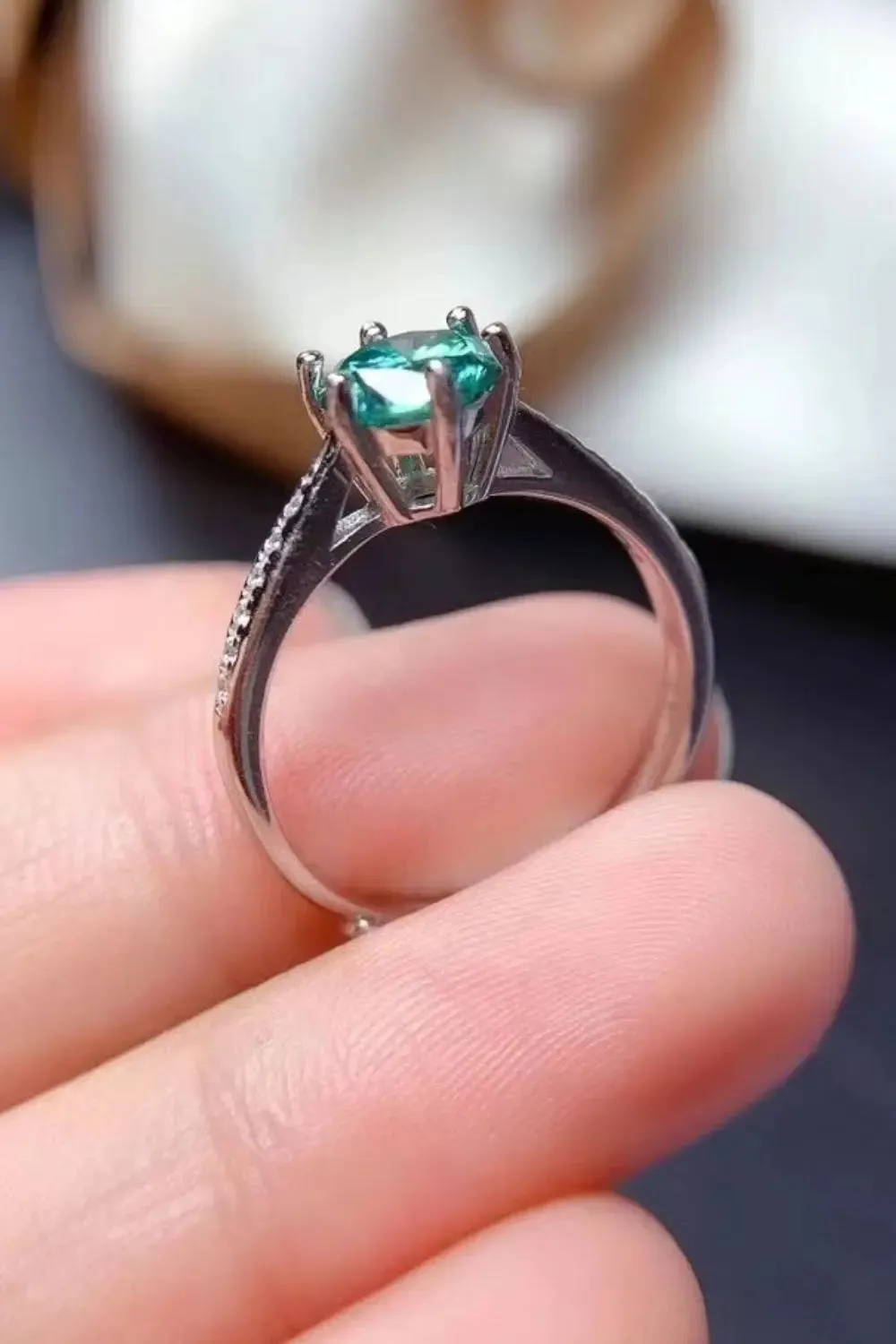 LOVCIA All For You 2 Carat Moissanite 925 Sterling Silver Ring