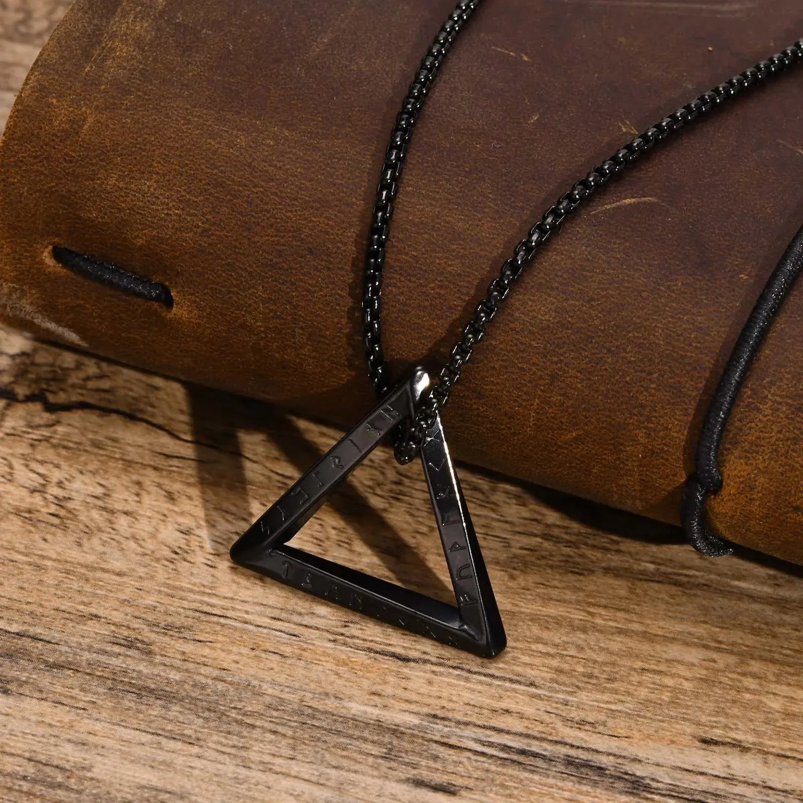 Men's Norse Viking Necklaces for Boys