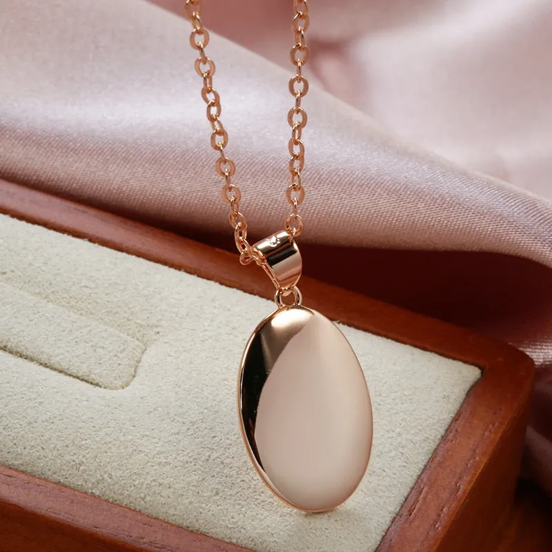 Minimalist Oval Geometric Pendant Necklace