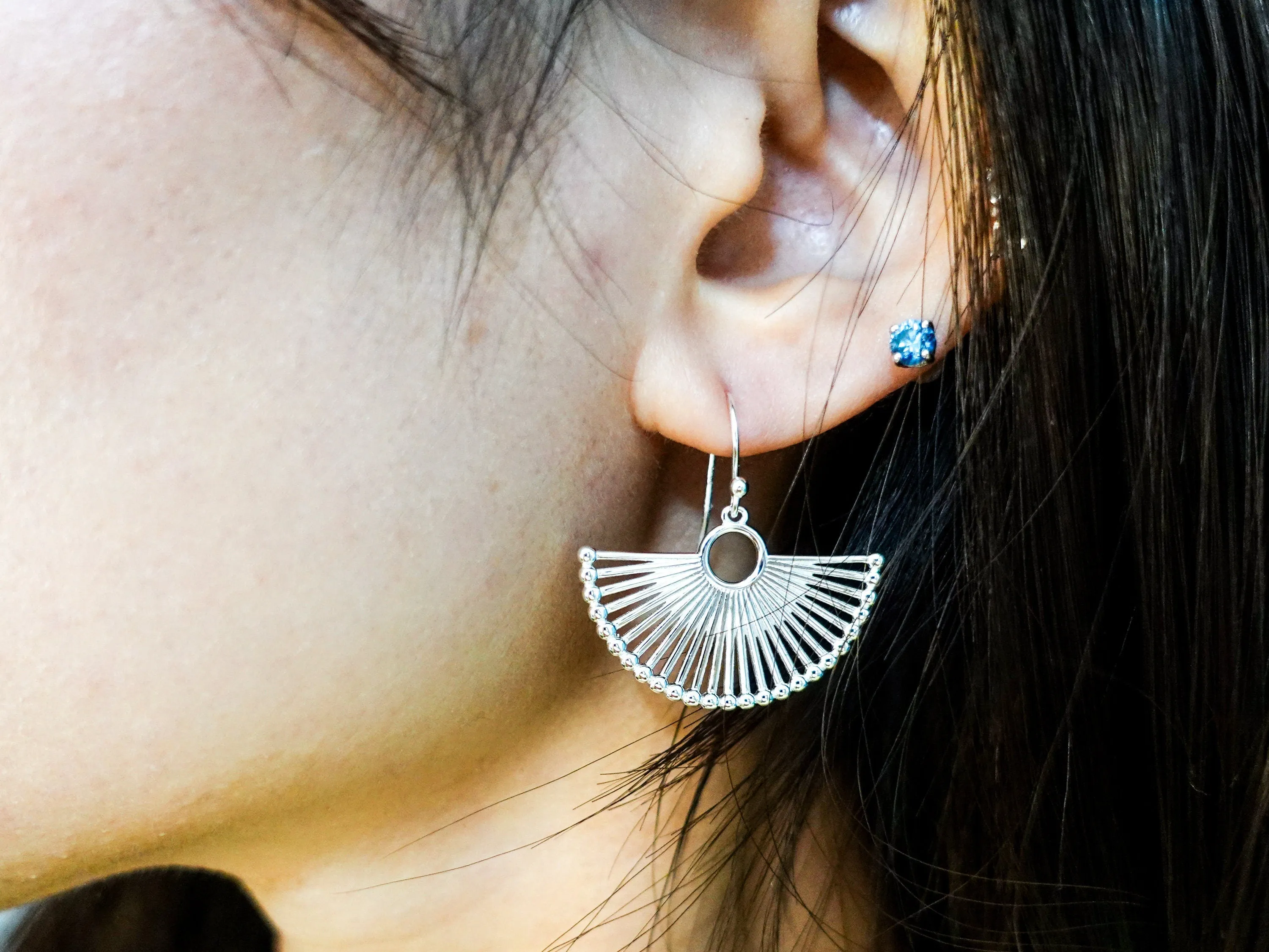 Modern Silver Fan Earrings, Sterling Silver Fan Earrings, Trendy Silver Fan Earrings,Unique  Jewelry gift with Fan Motif