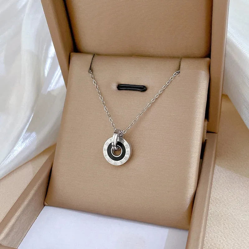New Circle Roman Numerals Pendant Necklace