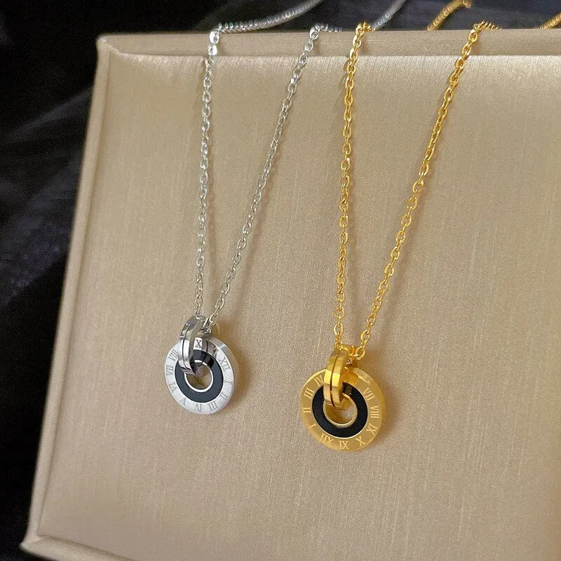 New Circle Roman Numerals Pendant Necklace