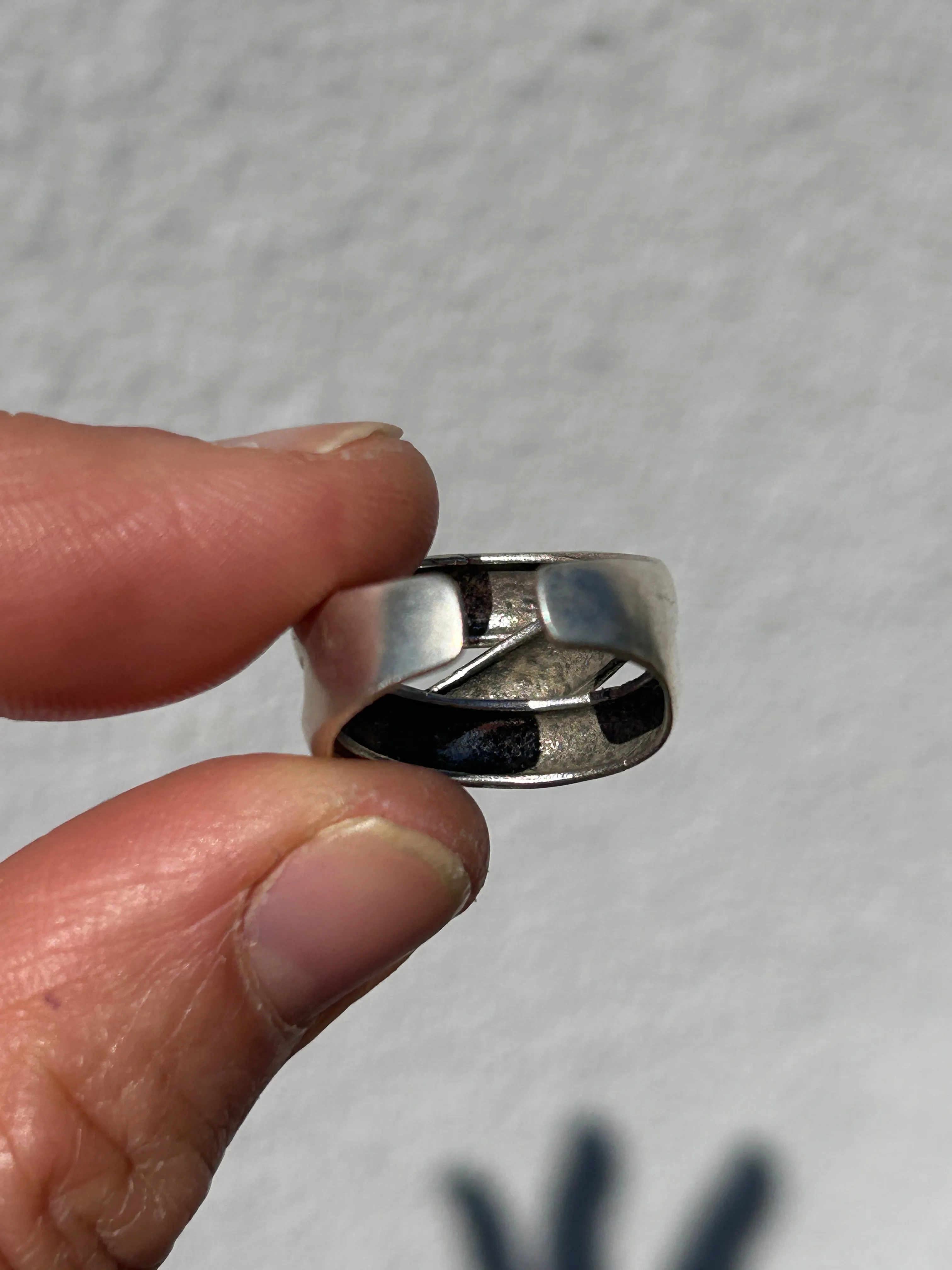 Overlapping Bands Adjustable Ring