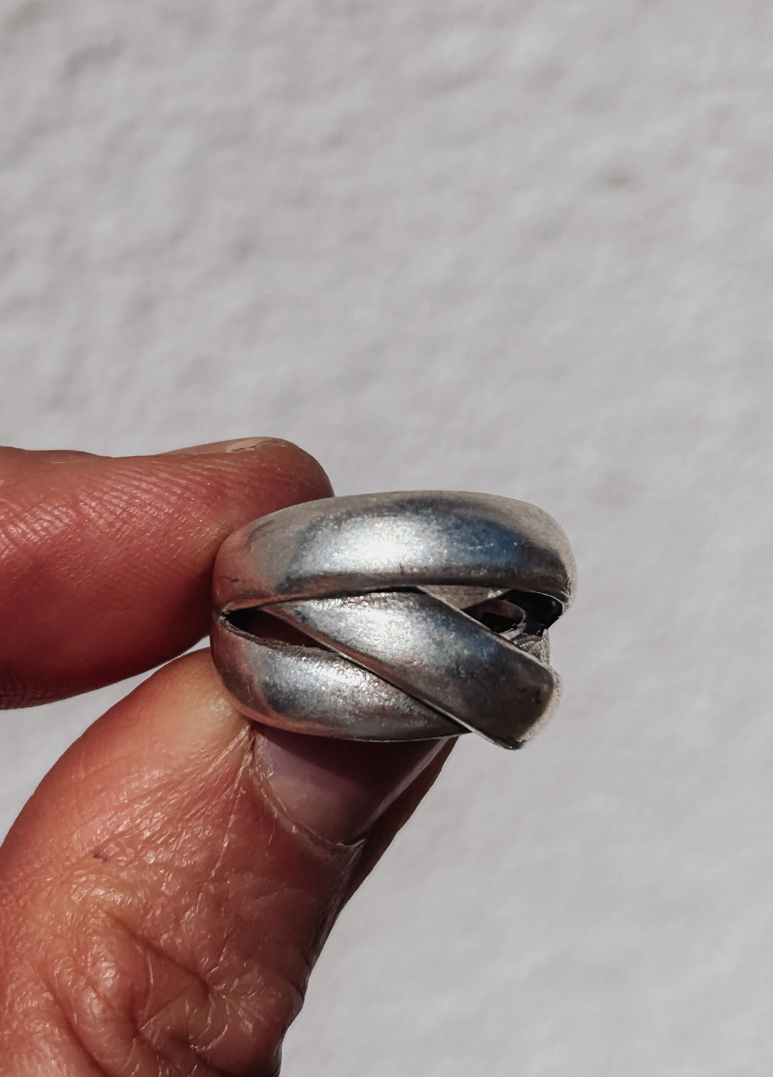Overlapping Bands Adjustable Ring