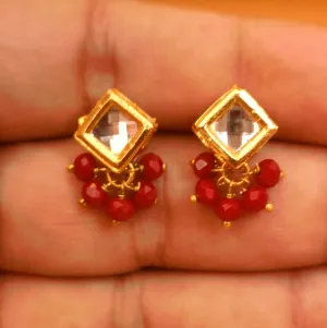RED CRYSTAL SQUARE SHAPED KUNDAN STUDS