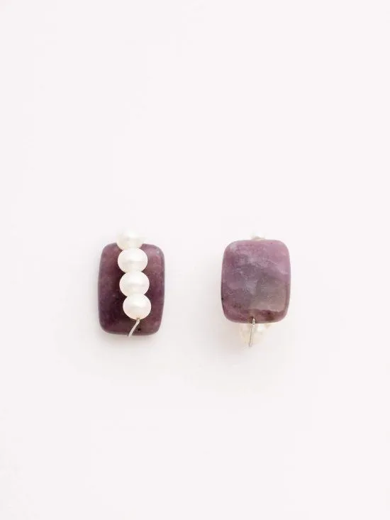 Reversible ear clip lepidolite