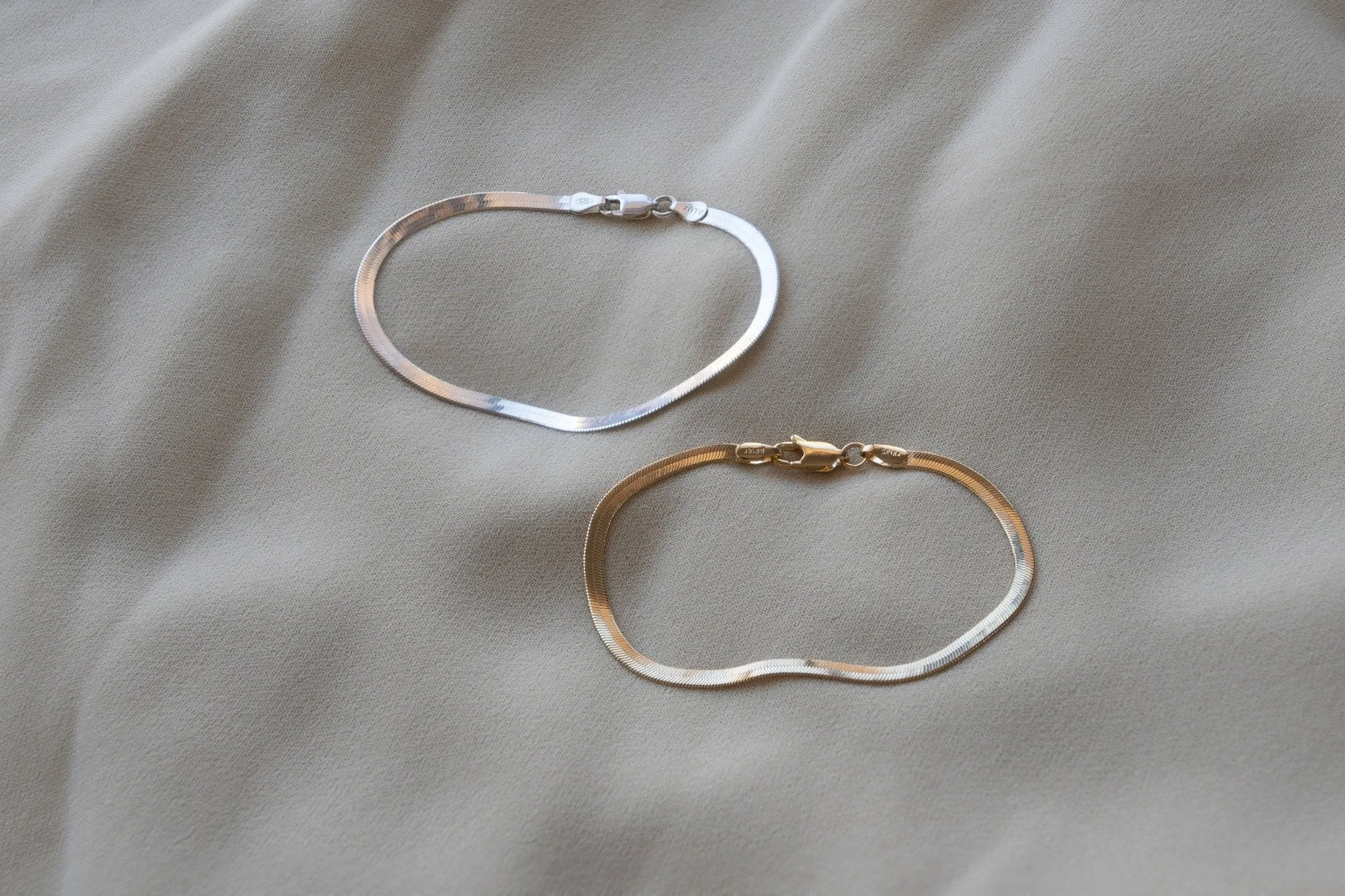 Slinky Gold Herringbone Chain Bracelet