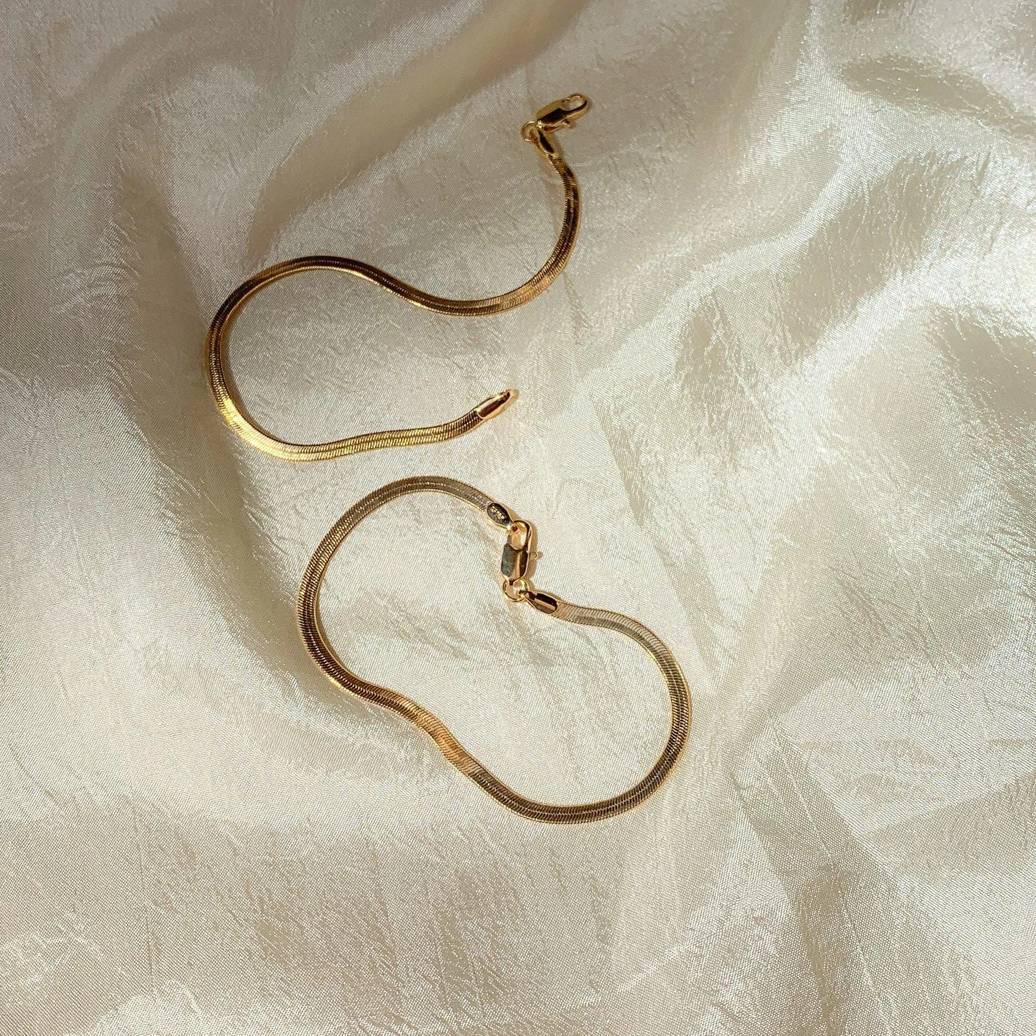 Slinky Gold Herringbone Chain Bracelet