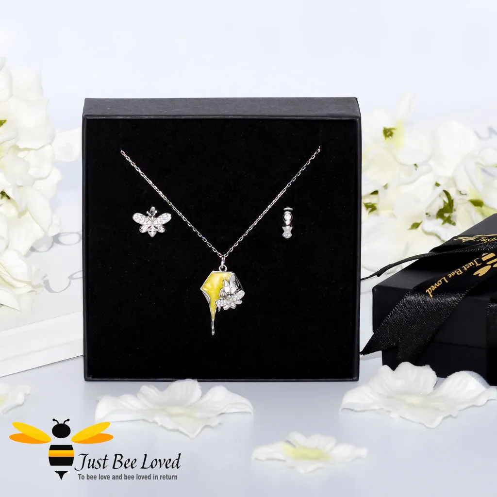 Sterling Silver Honeycomb Drip Bee Pendant Necklace