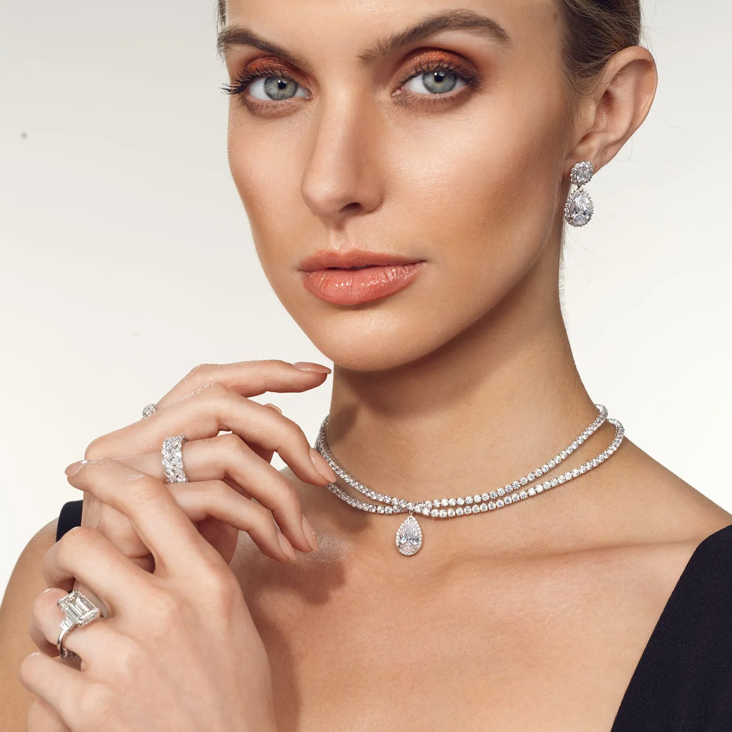 Teardrop Crossover Diamond Choker Necklace