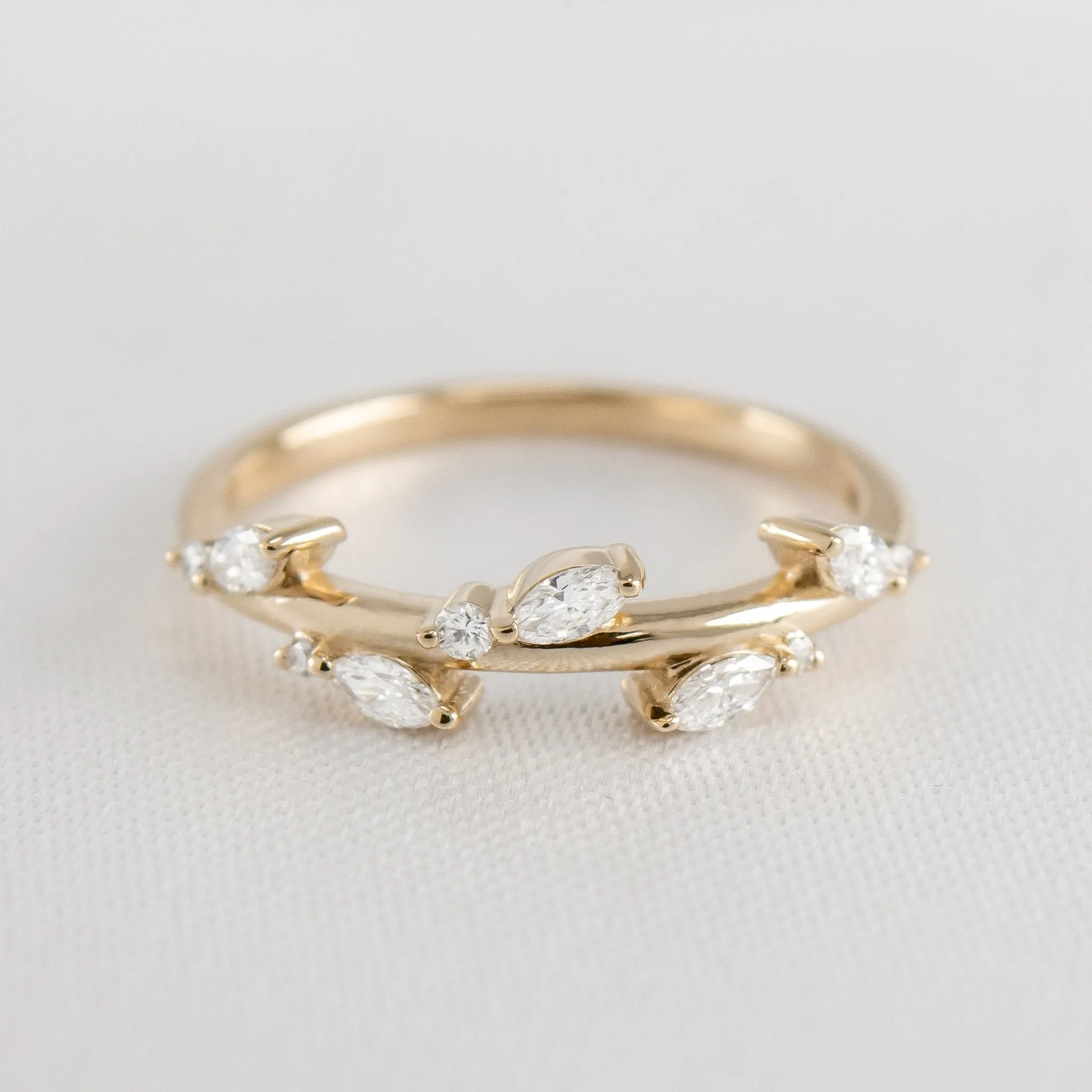 The Kaliko Diamond Wedding Ring