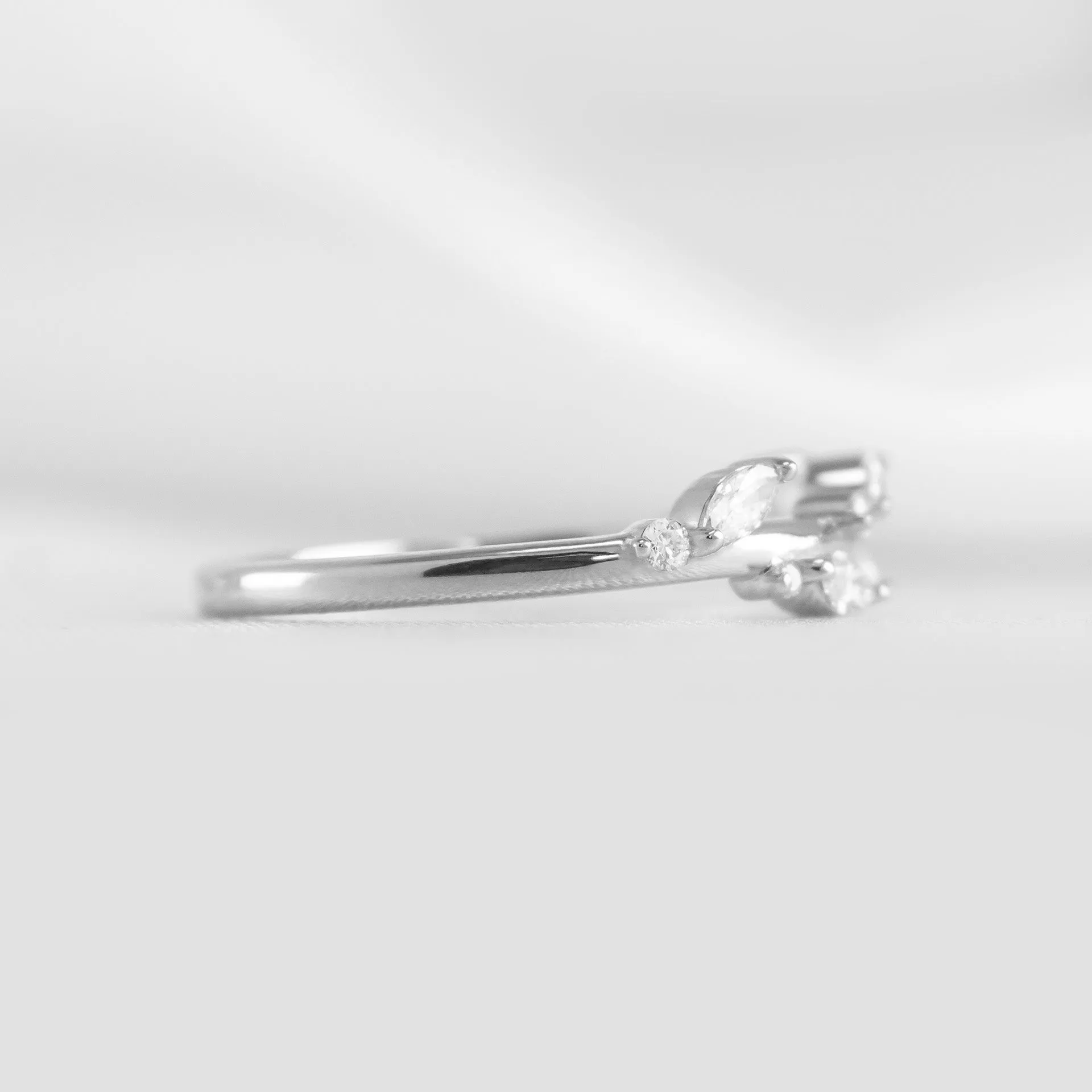 The Kaliko Diamond Wedding Ring