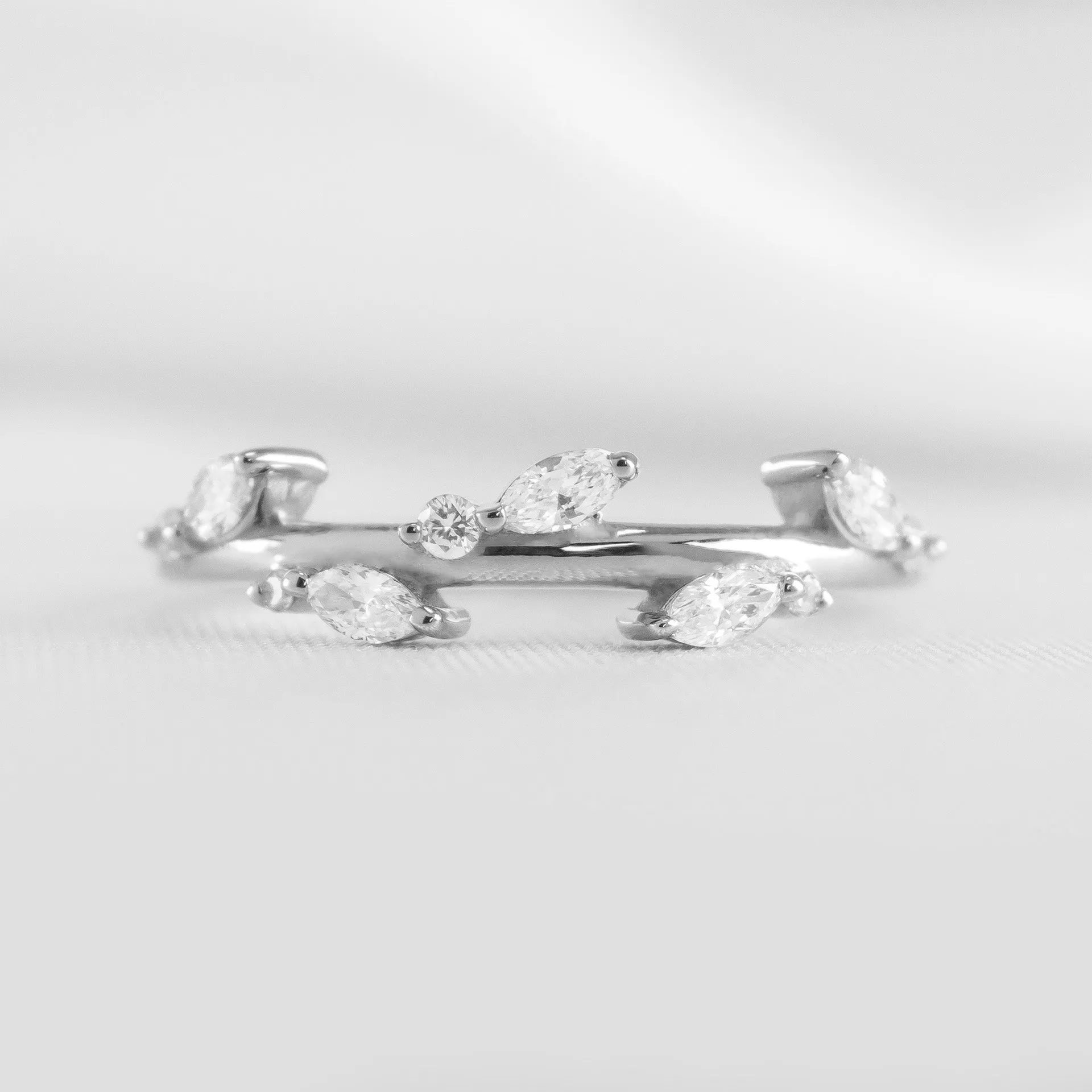 The Kaliko Diamond Wedding Ring