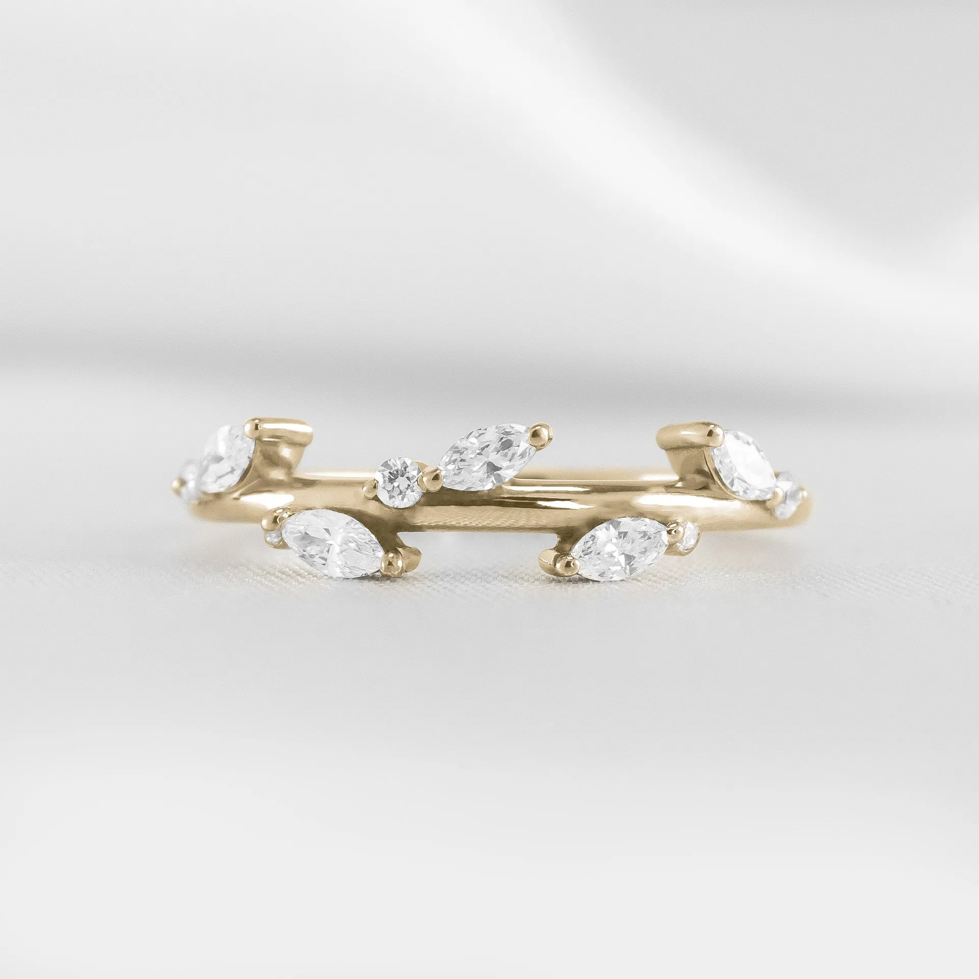 The Kaliko Diamond Wedding Ring