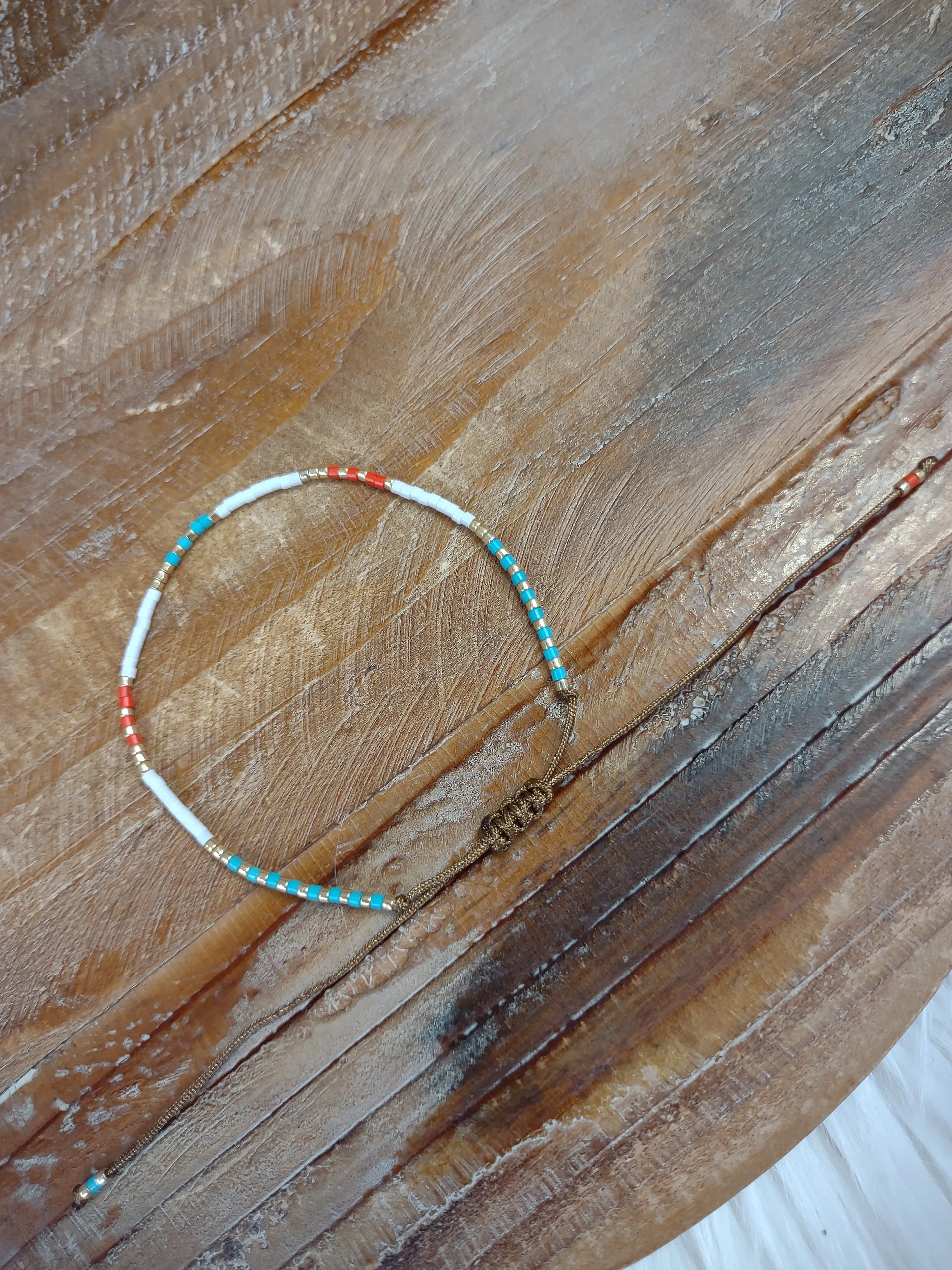 The Weekend Walk There Mixed Bracelet