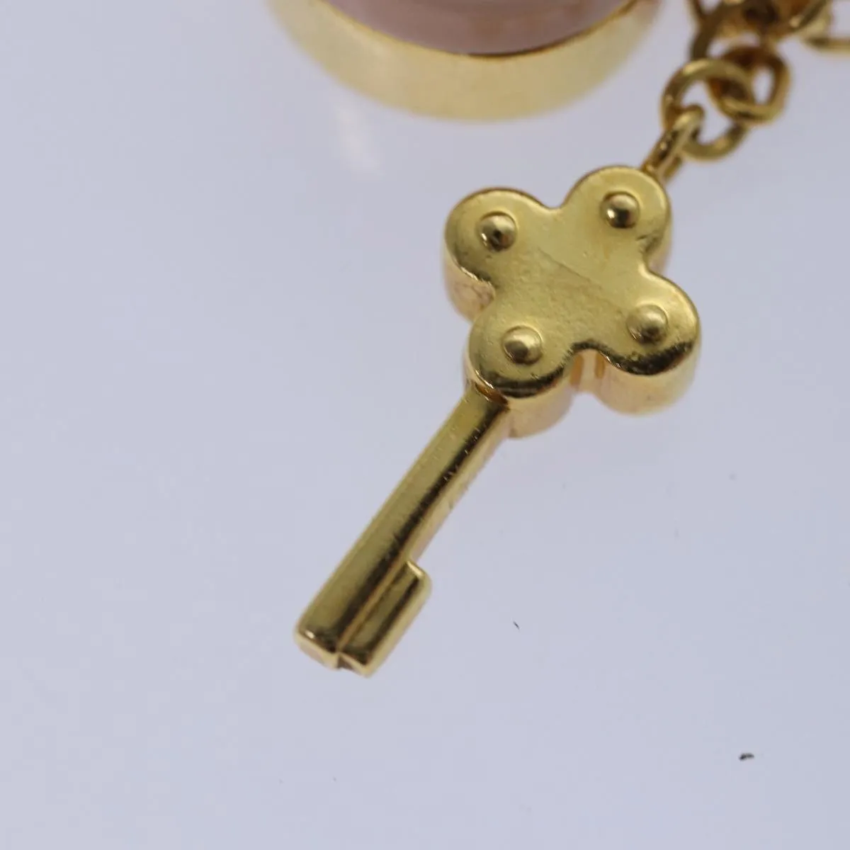 Trendy Inspired Louis Vuitton Pandantif Rock Me Necklace Necklace Metal Gold Pink Lv Auth 87373