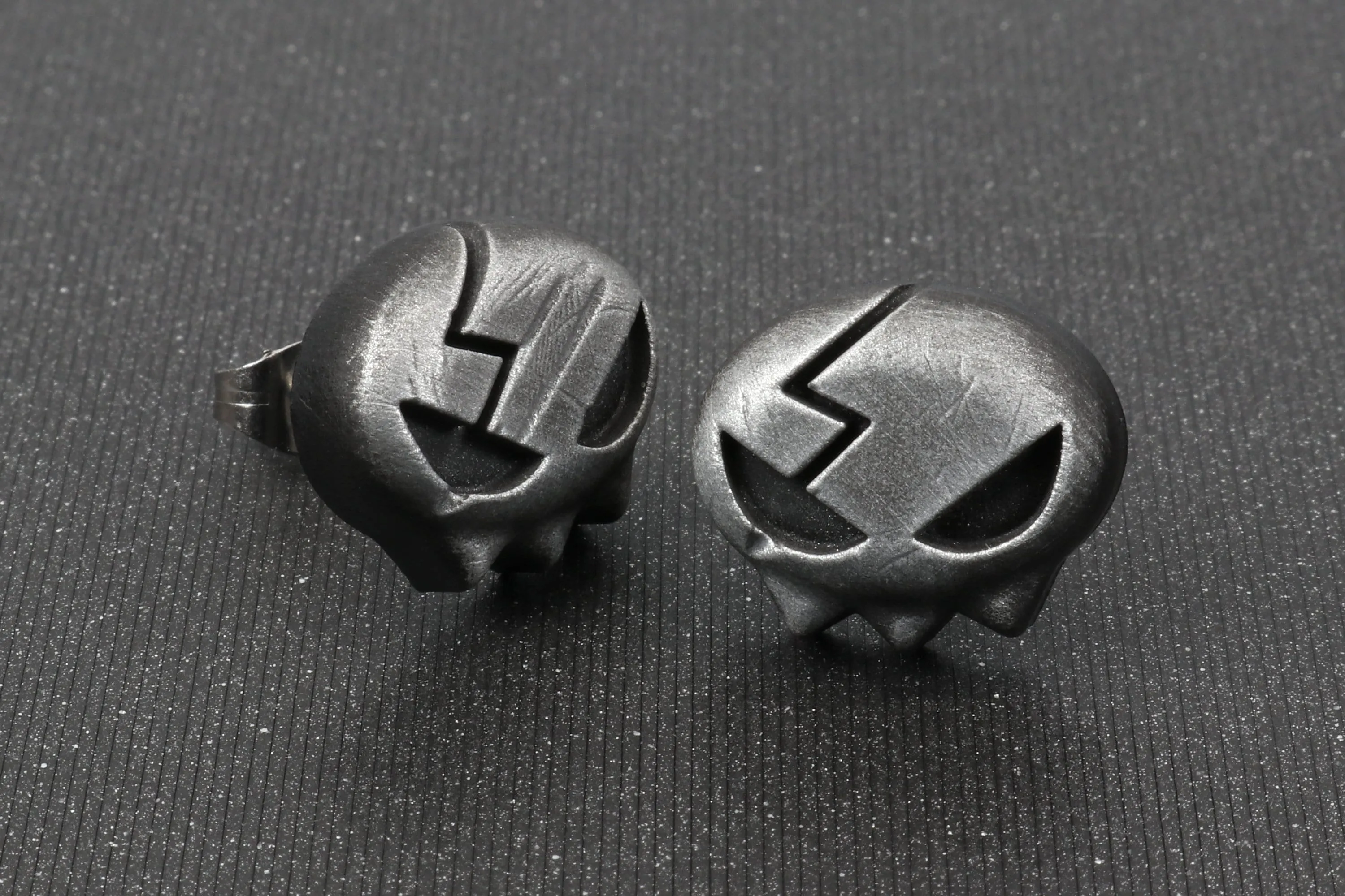 Yoko Litner Hair Clip Earrings Pair - Gurren Lagann